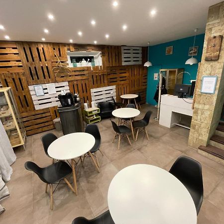 Sarre Smile Accomodation מראה חיצוני תמונה